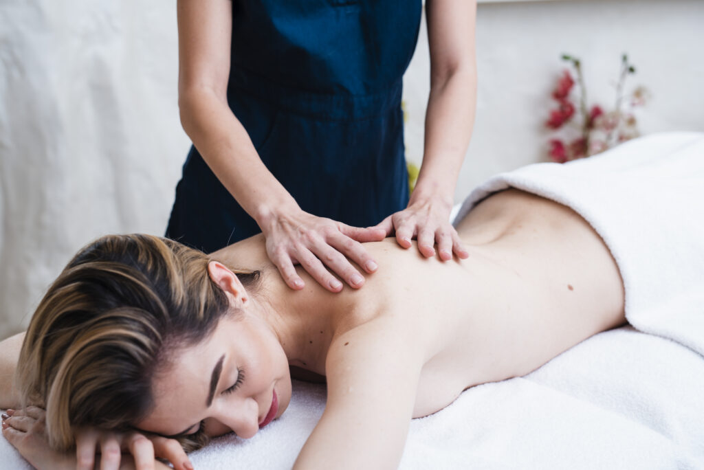 What Is a Signature Massage? Complete Guide to Benefits & Techniques