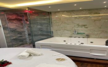 Serenity Redefined: Your Complete Guide to Luxury Spa & Massage in Defence Colony, South Delhi